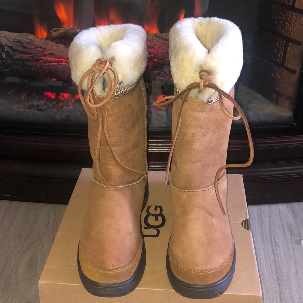 Chestnut Ultimate Cuff UGGS